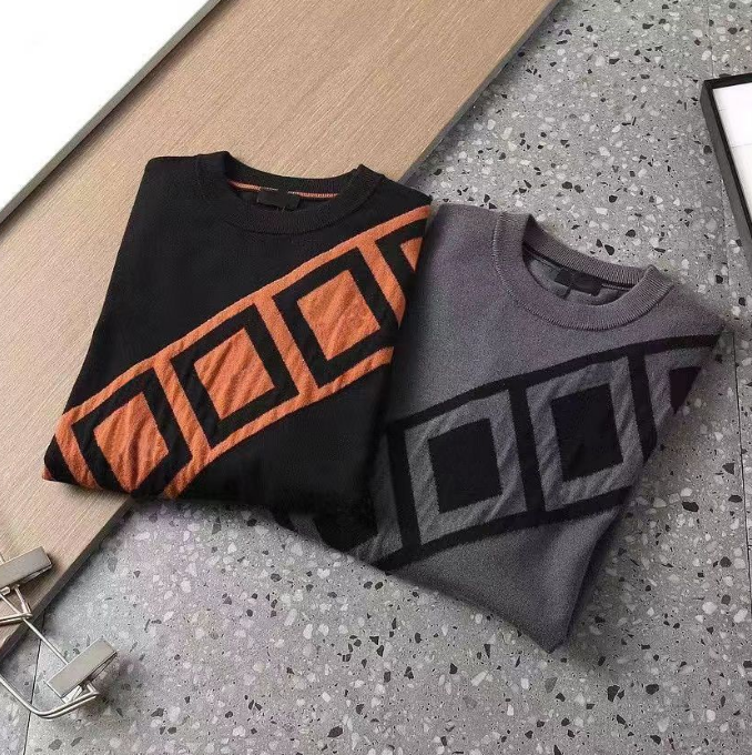 2023 designer men jacquard knitted sweater in autumn and winter mens sweaters pullover letters knitted loose size m3xl, Purple
2023 designer men jacquard knitted sweater in autumn and winter mens sweaters pullover letters knitted loose size m3xl, Purple