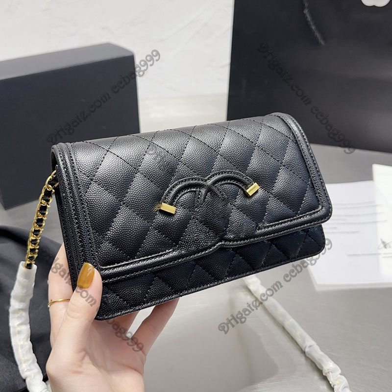 Flap Mini Woc Caviar Designer Bag Wallet Whit Chain Grained Shiny Calfskin Quilted Coin Purses Letter Embroidery Pouches Gold Hardware Handbags Shoulder Women 19cm, Black
Flap Mini Woc Caviar Designer Bag Wallet Whit Chain Grained Shiny Calfskin Quilted Coin Purses Letter Embroidery Pouches Gold Hardware Handbags Shoulder Women 19cm, Black