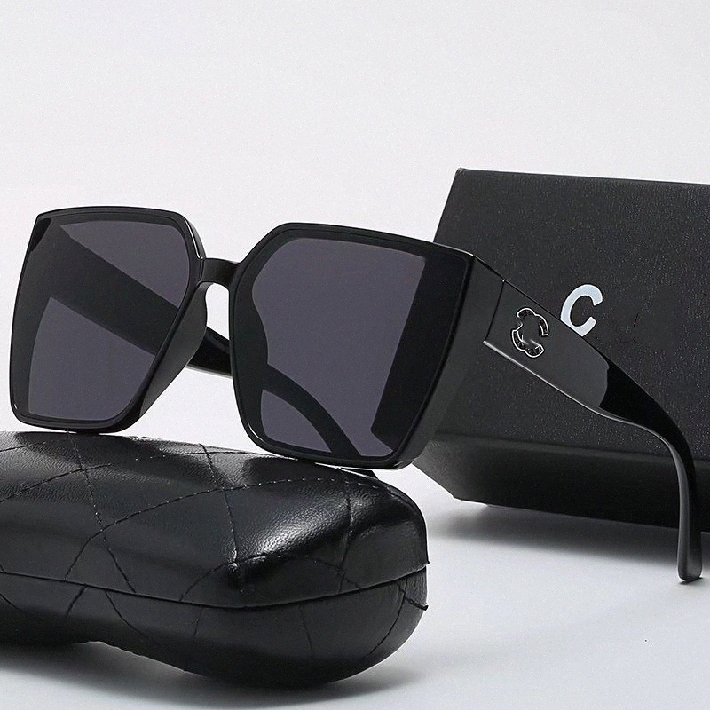 Designer Sunglasses mens women luxury Chan Accessories glasses Fashion eyewear Diamond Square Sunshade Crystal Shape Sun Full Package Glasses lunette
Designer Sunglasses mens women luxury Chan Accessories glasses Fashion eyewear Diamond Square Sunshade Crystal Shape Sun Full Package Glasses lunette
