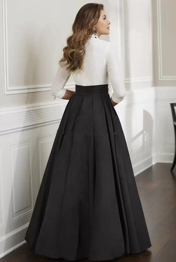 Black White Long Sleeve Mother's Dresses 2023 Stain Deep V Neck Pleated Prom Formal Mother of the Bride Groom Gown