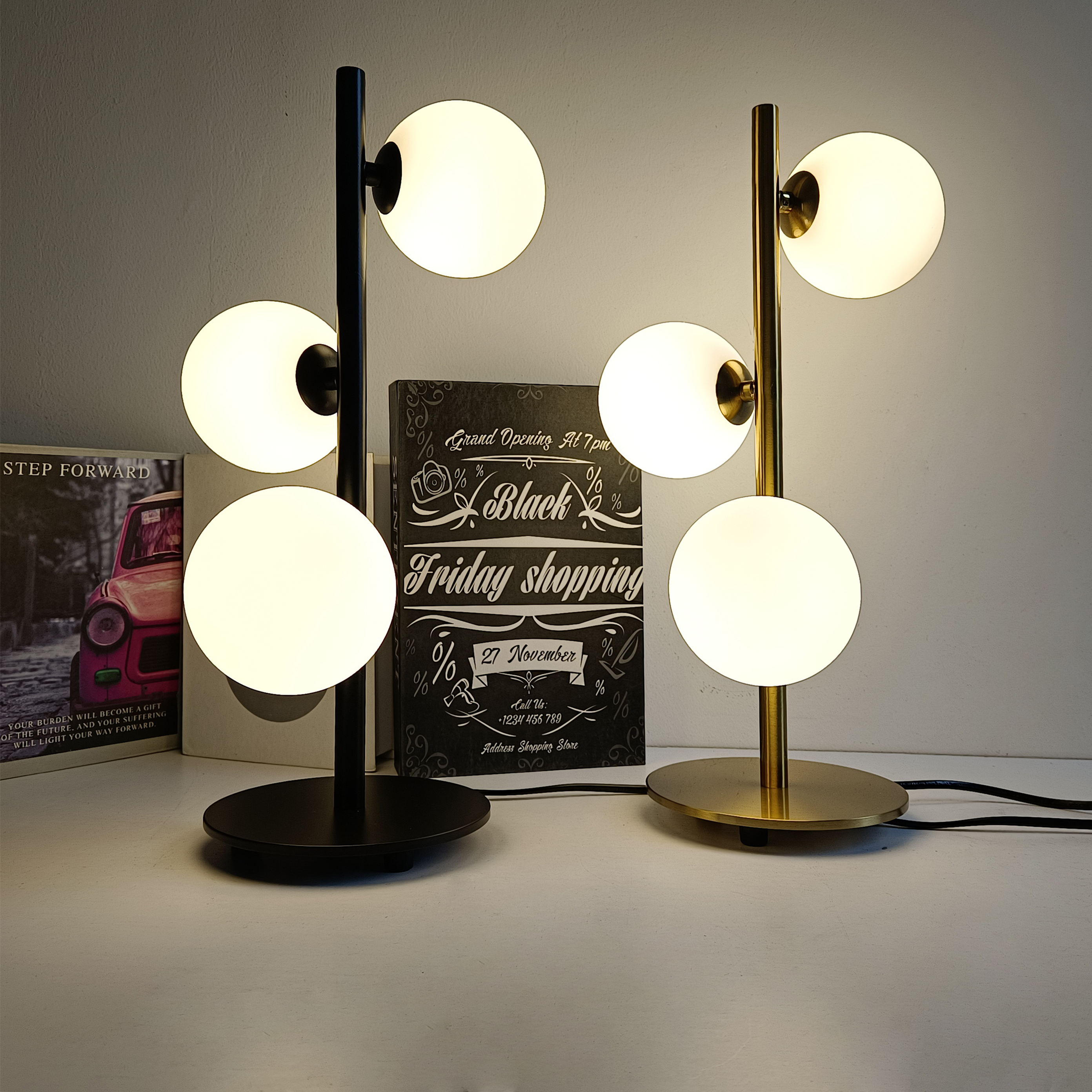 Contemporary Iron Finish Desk Lamp Charming Nordic Inspired Bedside Lighting with Milky White Translucent Glass ball Decorative lighting fixtures