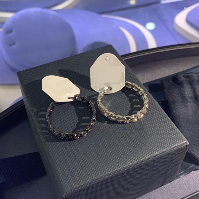 Hoop Earrings SOELLE Fashion Punk 925 Sterling Silver Mono White Zirconia Dark Grey Chain Link Earring 1pc For Women October Jewelry
Hoop Earrings SOELLE Fashion Punk 925 Sterling Silver Mono White Zirconia Dark Grey Chain Link Earring 1pc For Women October Jewelry