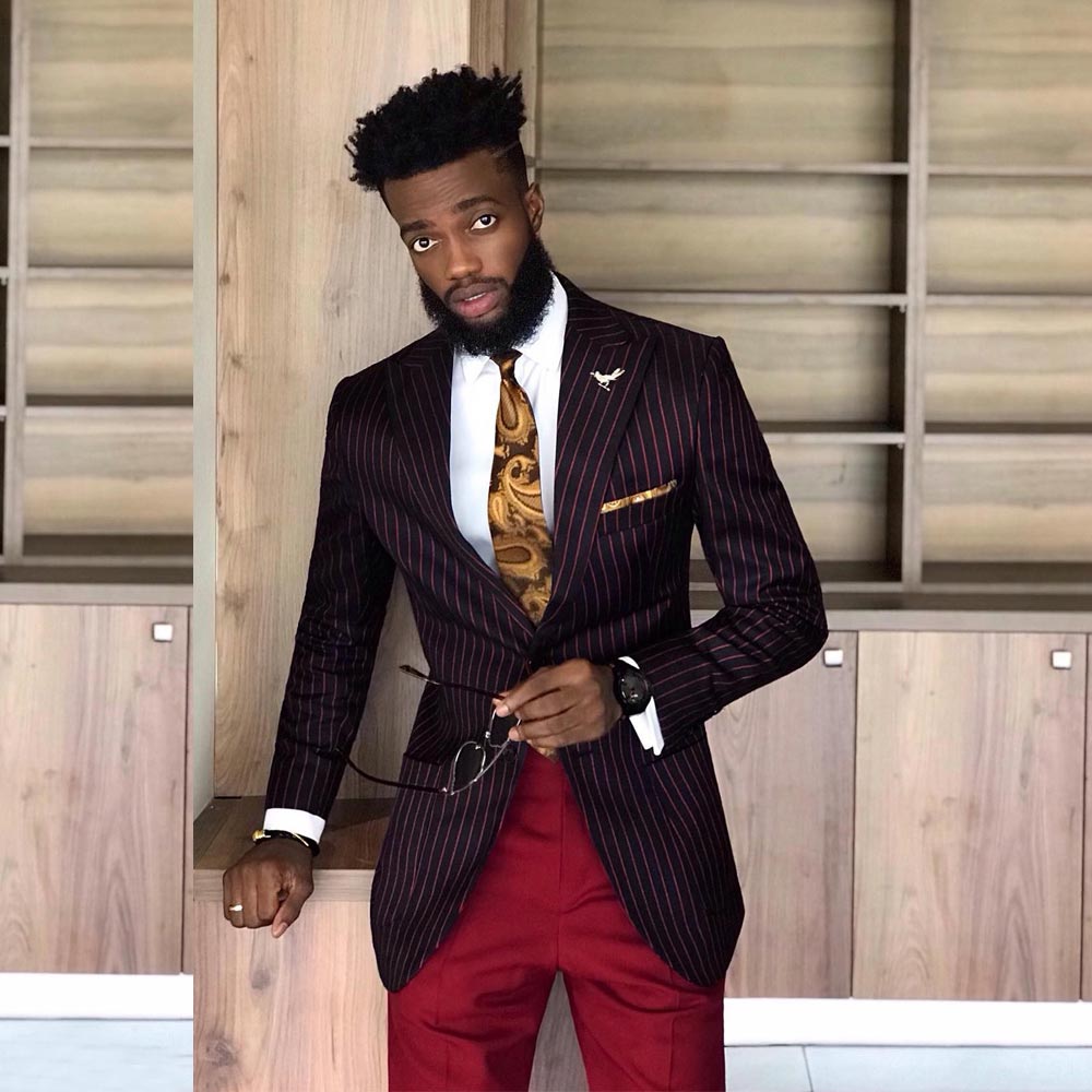 Vertical Stripes Groomsmen Wedding Tuxedos Slim Fit Mens Suits 2 Pieces Sets Blazers Peaked Lapel Formal Suit With Jacket And Pants