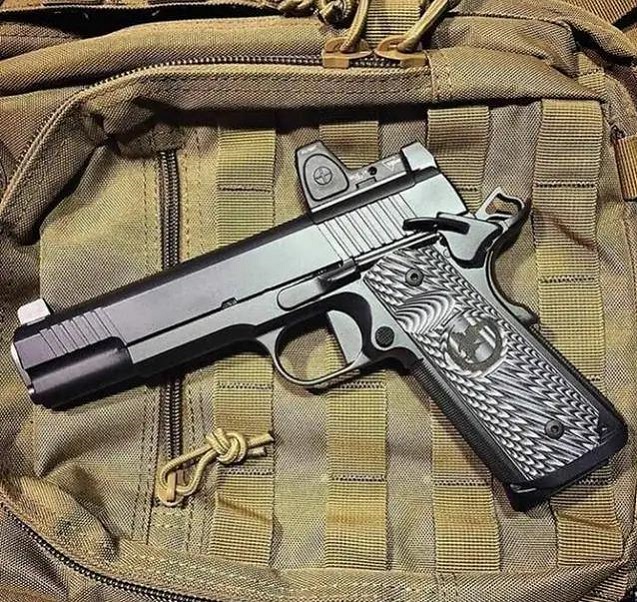 Metal Painting Umarex Beretta Fly Licensed 92A1 Co2 Fl Metal Semi/Fl Blowback Airgun Black W/ 1500 177 Gun Wall Plate B4352
Metal Painting Umarex Beretta Fly Licensed 92A1 Co2 Fl Metal Semi/Fl Blowback Airgun Black W/ 1500 177 Gun Wall Plate B4352
