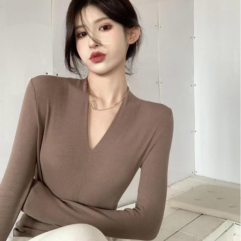 Women' T Shirts Long Sleeve Casual Autumn/Winter Solid Color V-Neck Top Gray, Black 
Women' T Shirts Long Sleeve Casual Autumn/Winter Solid Color V-Neck Top Gray, Black