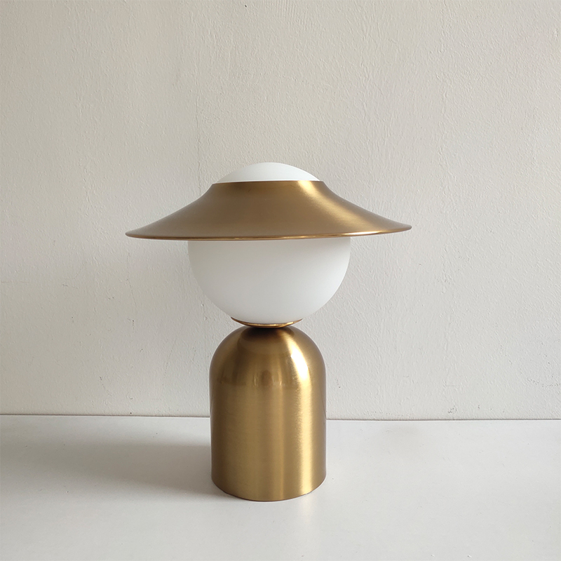 Elegant Nordic Glass Ball LED Table Lamp Durable Metal Design for Living Rooms, Bedrooms, and Studies