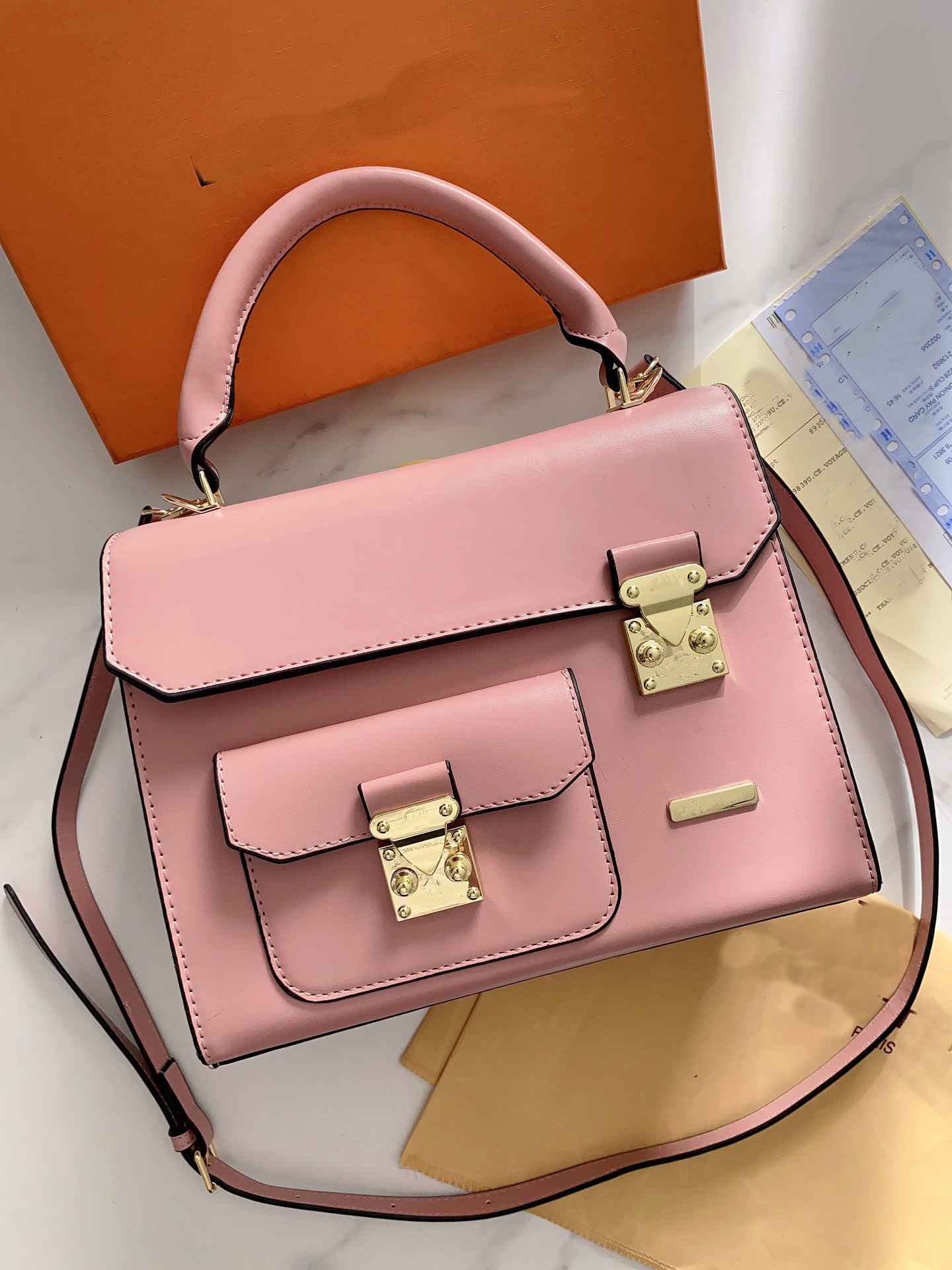Designers Luxury Bags For Womens Louiseity 1 Viutonity Handbags LVS Crossbody Shoulder The Tote Bag multicolour Capacity Versatile 7A High Quality wallet JPMN, You can look more picture
Designers Luxury Bags For Womens Louiseity 1 Viutonity Handbags LVS Crossbody Shoulder The Tote Bag multicolour Capacity Versatile 7A High Quality wallet JPMN, You can look more picture