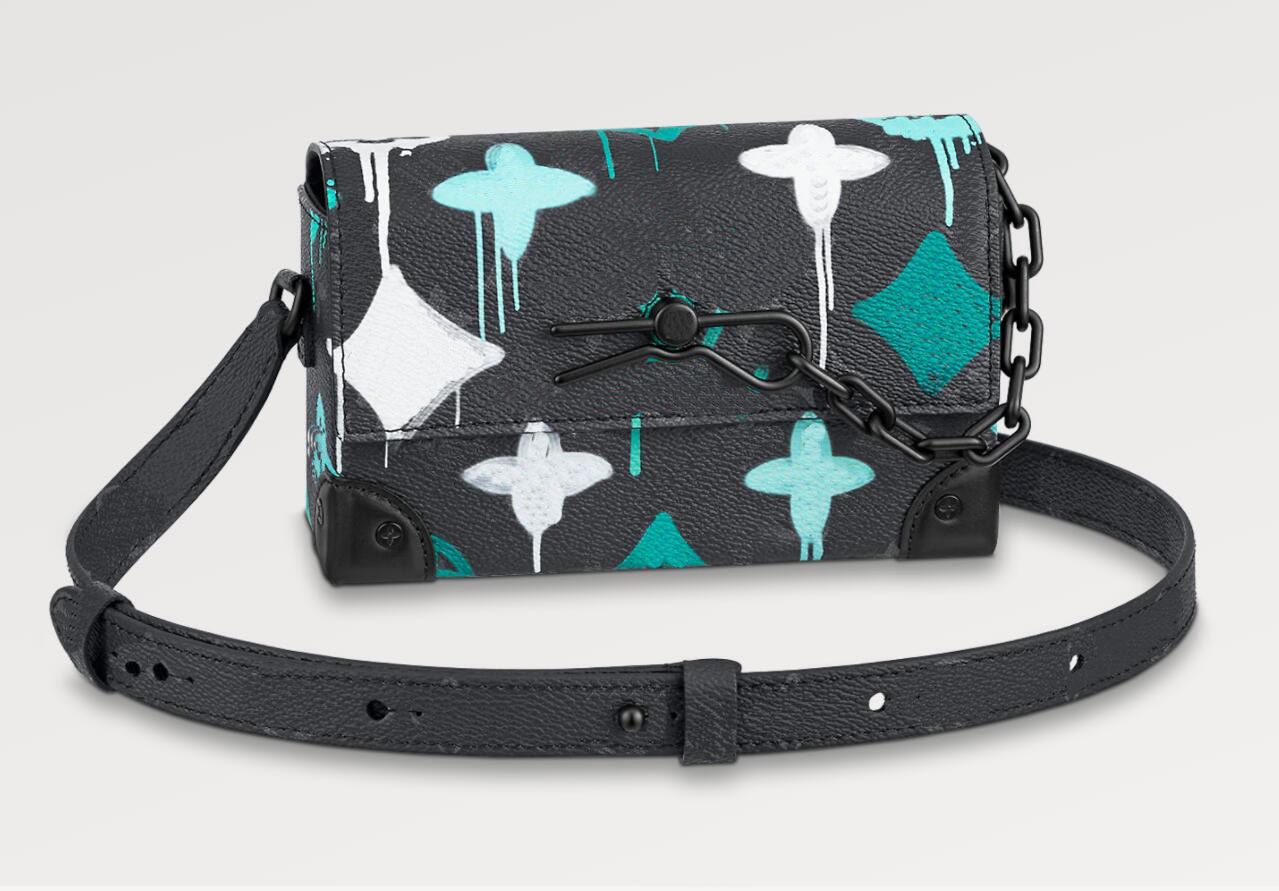 Steamer Wearable Bag Mini Soft Trunk Graffiti Messenger FlapTaurillon Embossed Monograms Eclipse Box Clutch Chain-pin Closure Wallet Purse Zipper handbag M81852
Steamer Wearable Bag Mini Soft Trunk Graffiti Messenger FlapTaurillon Embossed Monograms Eclipse Box Clutch Chain-pin Closure Wallet Purse Zipper handbag M81852