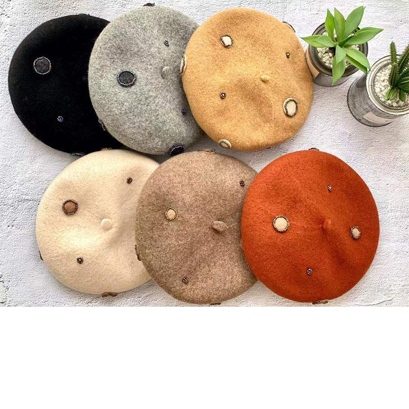 Berets VISROVER Solid Color Winter Wool Beret For Woman Accessory Hat Top Quality Women Boina Gift
Berets VISROVER Solid Color Winter Wool Beret For Woman Accessory Hat Top Quality Women Boina Gift