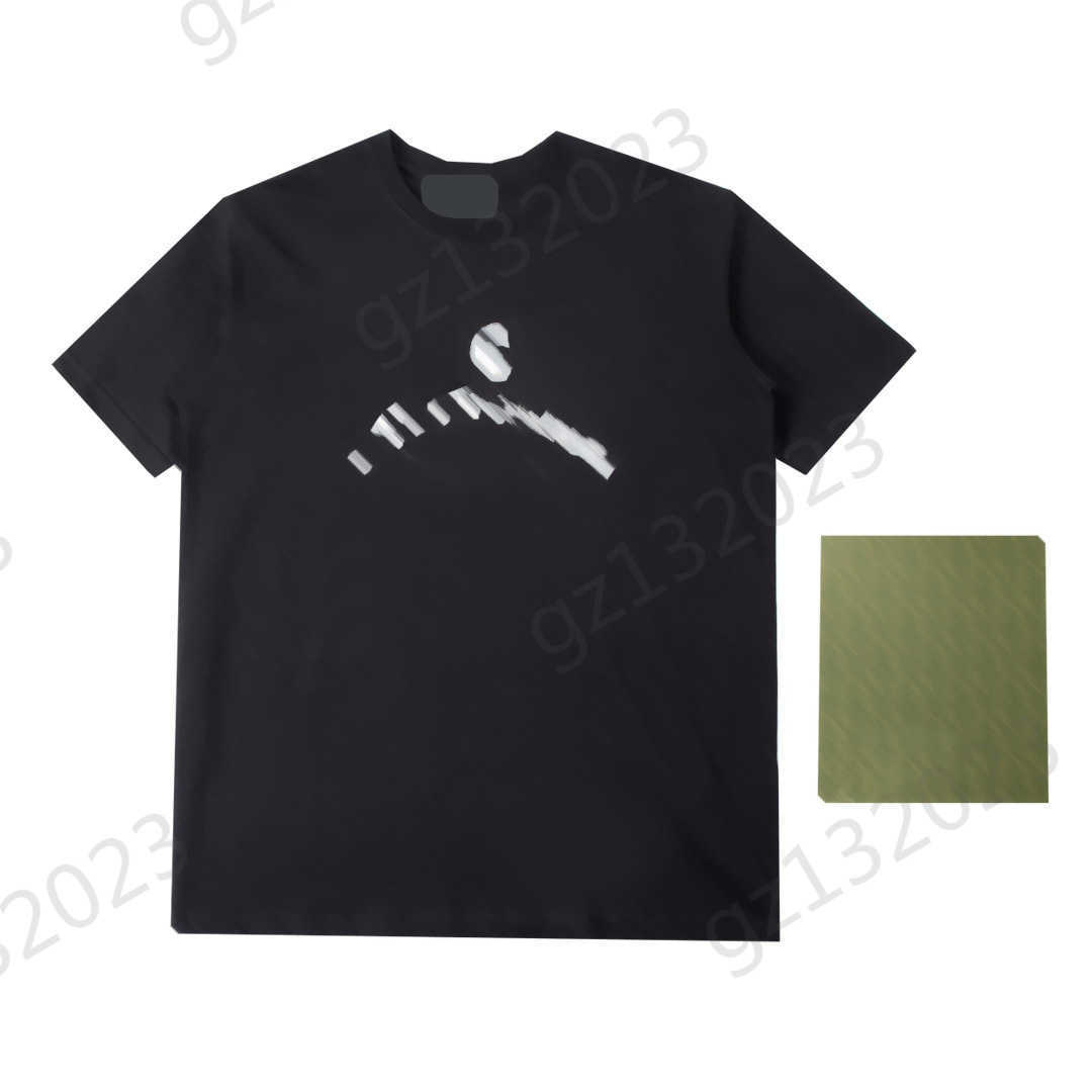 Womens Clothes T-shirts Contrasting Colors Letter Graffiti Short Sleeve Casual T-shirt Classic Crewneck Design Loose Cotton Tees Unisex Style Women Clothes
Womens Clothes T-shirts Contrasting Colors Letter Graffiti Short Sleeve Casual T-shirt Classic Crewneck Design Loose Cotton Tees Unisex Style Women Clothes