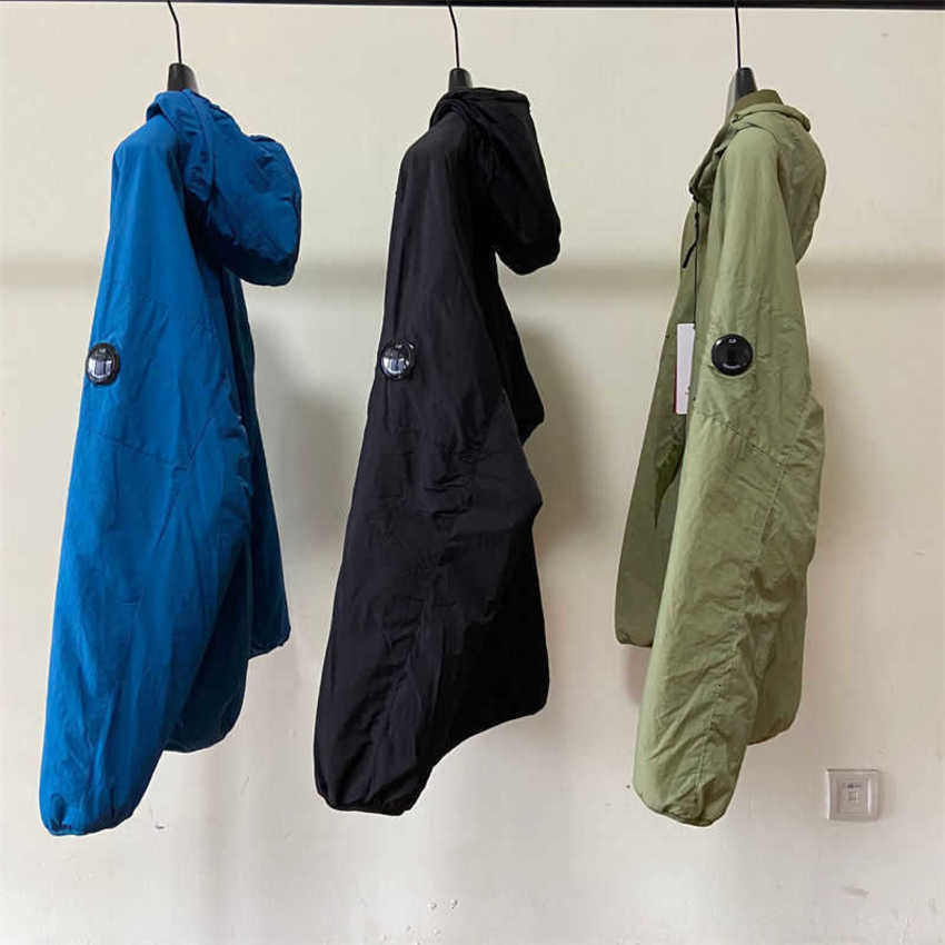 Mens Cp Designer Hoodies Loose Casual Hoody Sweatshirts Long Sleeve Lens Decoration Jumper Quality Men's Tops 2023 Spring and Winter Ks44, Black
Mens Cp Designer Hoodies Loose Casual Hoody Sweatshirts Long Sleeve Lens Decoration Jumper Quality Men's Tops 2023 Spring and Winter Ks44, Black