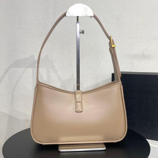 Top quality Armpit Bags Classic Leather Designer Handbags for Ladies Shoulder Baguette Multi-Color Fashion Bags wholesale