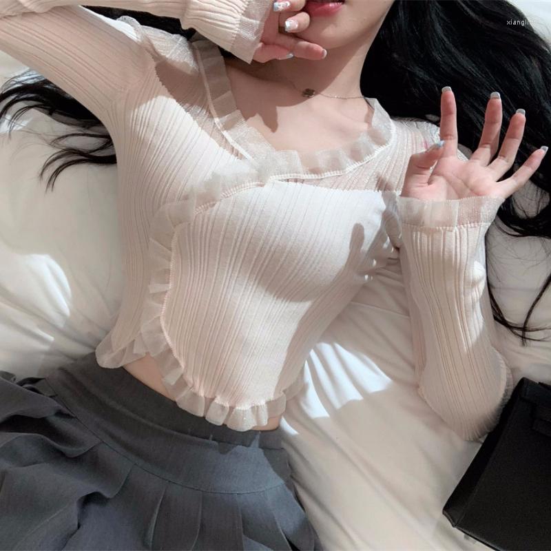 Women's T Shirts Vintage V-neck Mesh Stitching Casual Knitted T-shirt Women 2022 Autumn Korean Chic Ruffles Irregular Sexy Slim Crop Tops, White
Women's T Shirts Vintage V-neck Mesh Stitching Casual Knitted T-shirt Women 2022 Autumn Korean Chic Ruffles Irregular Sexy Slim Crop Tops, White