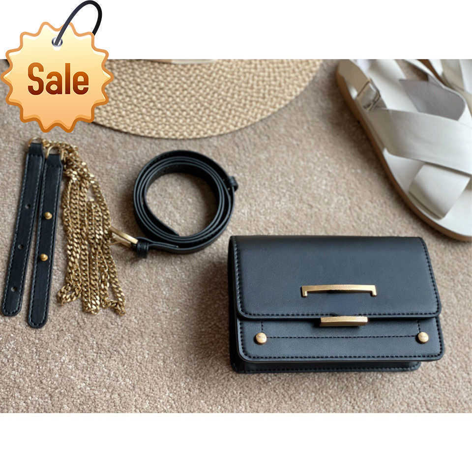 Luxury Designer Shoulder Bag Crossbody Bags Handbags New Fashion Texture Metal Buckle Exquisite Chain Strap Messenger Bag Gift Box Packaging Factory Direct Sales, Blue and brown
Luxury Designer Shoulder Bag Crossbody Bags Handbags New Fashion Texture Metal Buckle Exquisite Chain Strap Messenger Bag Gift Box Packaging Factory Direct Sales, Blue and brown