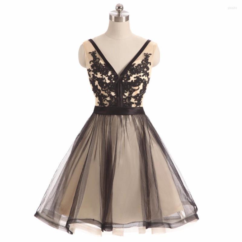 Party Dresses Black 2022 Homecoming A-line V-neck Short Mini Tulle Appliques Lace Backless Vestido De Noiva Elegant Cocktail, Gold
Party Dresses Black 2022 Homecoming A-line V-neck Short Mini Tulle Appliques Lace Backless Vestido De Noiva Elegant Cocktail, Gold