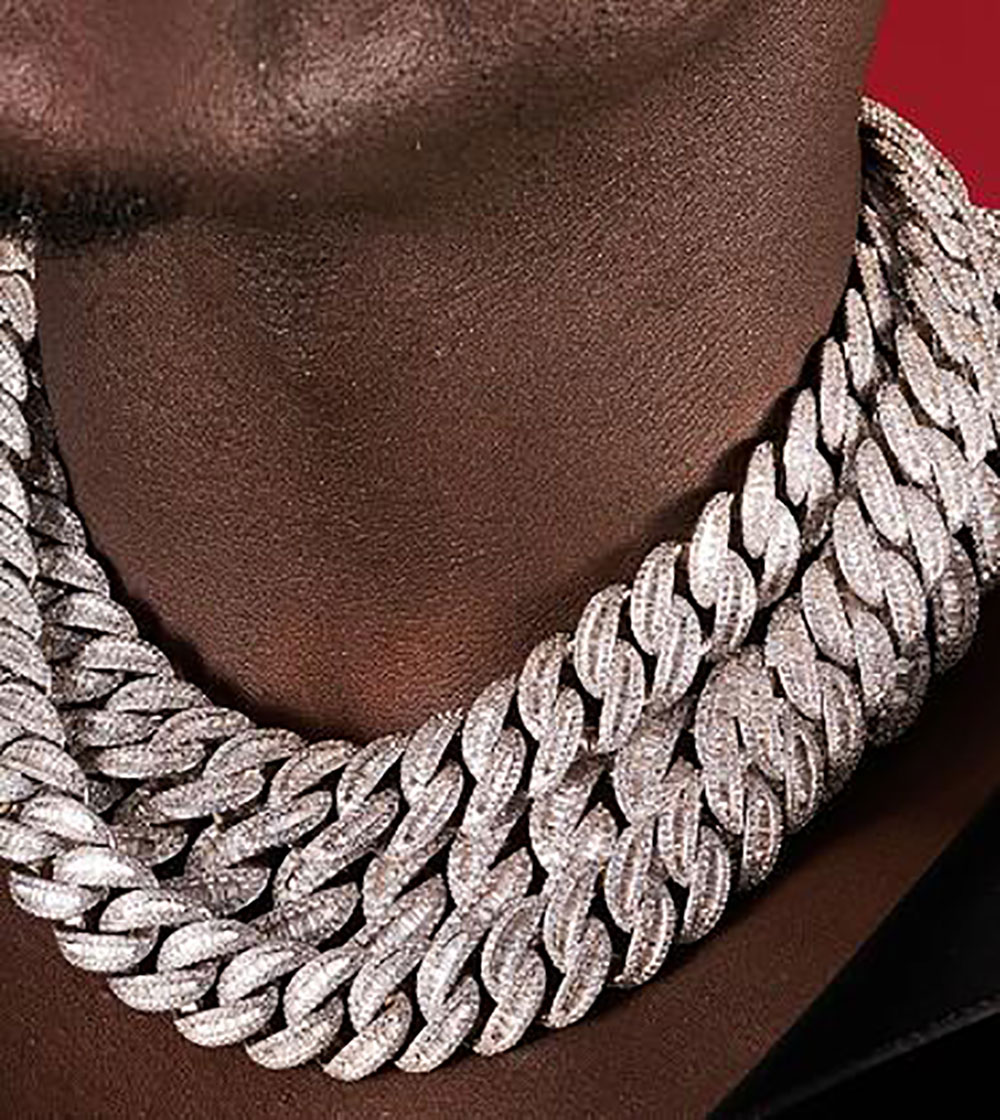20mm Iced Baguette Cuban Link Chain Necklace 14K White Gold Plated Bling Diamond Cubic Zirconia Jewelry 16inch-24inch Cuban Chain
20mm Iced Baguette Cuban Link Chain Necklace 14K White Gold Plated Bling Diamond Cubic Zirconia Jewelry 16inch-24inch Cuban Chain