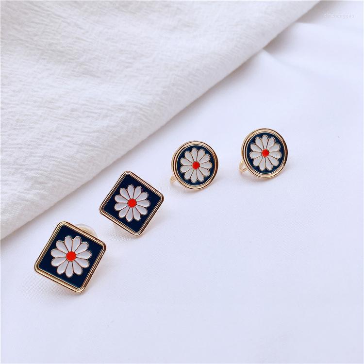 Backs Earrings Retro Ear Clip Without Pierced Female Daisy Flower French Square Morandi