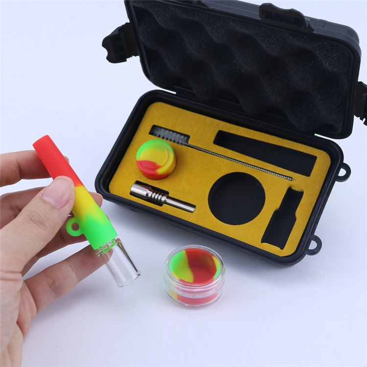 Glass Nector Collector Sets Tobacco Bag Set Wax Container mini Silicone pipe with Titanium nail Storage Jar Metal Dabber Smoking Pipe
Glass Nector Collector Sets Tobacco Bag Set Wax Container mini Silicone pipe with Titanium nail Storage Jar Metal Dabber Smoking Pipe