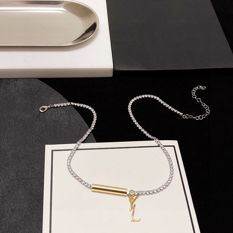 Letter Pendants Designer Love Silver Gold Necklace Woman Luxury Jewelry Y Diamond Chains Womens Necklaces Party Wedding, Free
Letter Pendants Designer Love Silver Gold Necklace Woman Luxury Jewelry Y Diamond Chains Womens Necklaces Party Wedding, Free