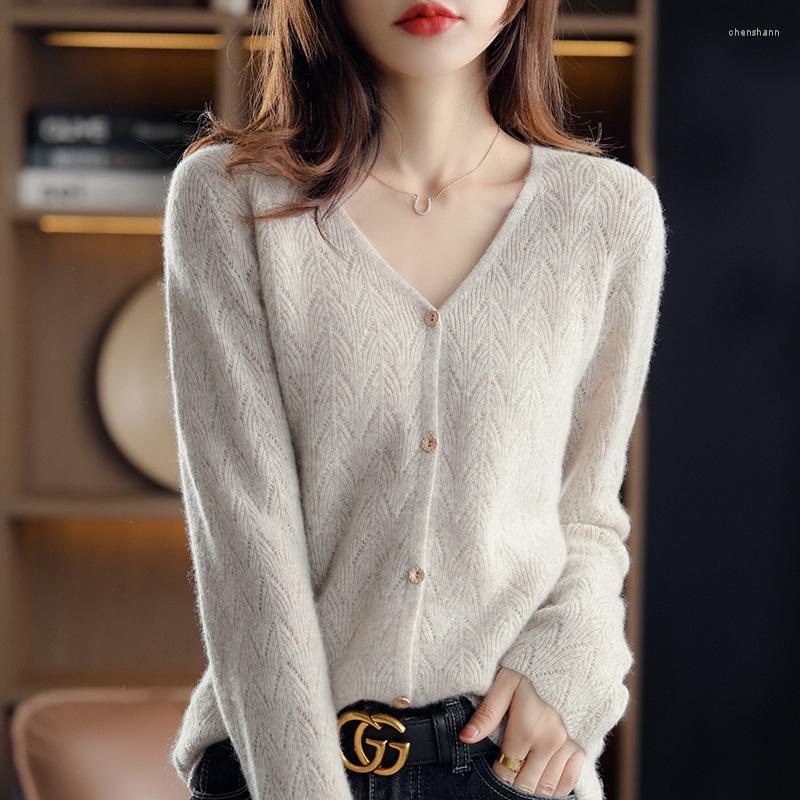 Women' Knits 2022 Spring Cardigan Women' V-neck Knitted Tops Slim Fashion Quilted Jackets Pure Wool Bottoming Cashmere Sweaters, Black
Women' Knits 2022 Spring Cardigan Women' V-neck Knitted Tops Slim Fashion Quilted Jackets Pure Wool Bottoming Cashmere Sweaters, Black