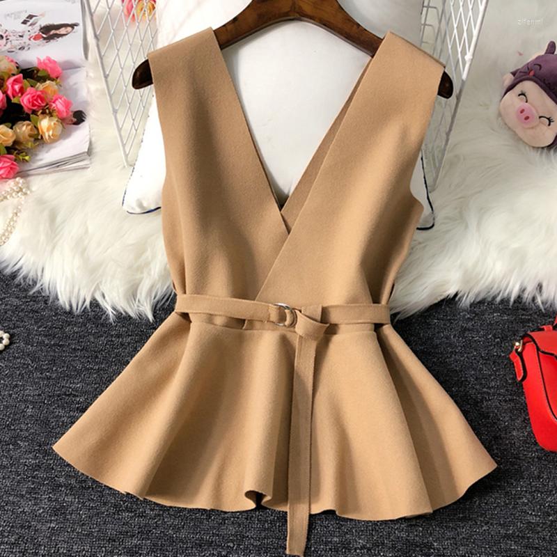 Women' Vests Autumn And Winter Ruffled Wool Vest Female Belt V Neck Outer Waistcoat Trendy, Beige
Women' Vests Autumn And Winter Ruffled Wool Vest Female Belt V Neck Outer Waistcoat Trendy, Beige