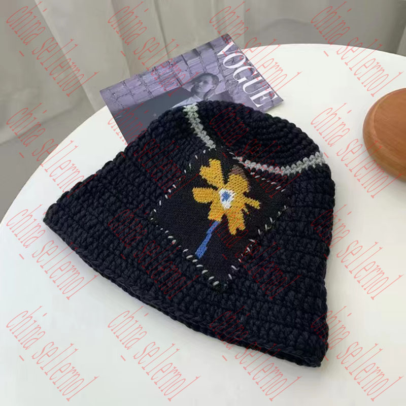 Designer Hat knitting niche temperament female autumn and winter bamboo hat floret fashion, Navy blue
Designer Hat knitting niche temperament female autumn and winter bamboo hat floret fashion, Navy blue