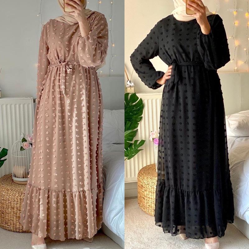 Ethnic Clothing 2022 Arabian Robe Chiffon Jacquard Dress Middle East Women Cardigan Muslim Abaya Textile Party Black Islamic Girl L
Ethnic Clothing 2022 Arabian Robe Chiffon Jacquard Dress Middle East Women Cardigan Muslim Abaya Textile Party Black Islamic Girl L
