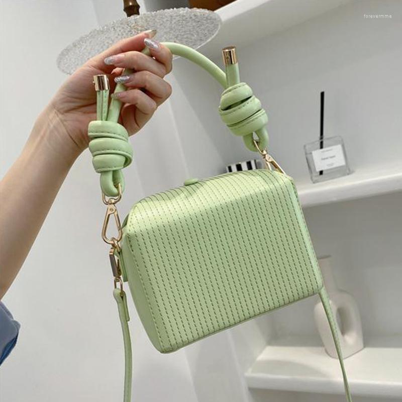 Evening Bags Shoulder Bag Female Designer Crossbody Handbag Backpack Box Women Fashion 2022 Trend PU Leather Simple Solid Color, Black
Evening Bags Shoulder Bag Female Designer Crossbody Handbag Backpack Box Women Fashion 2022 Trend PU Leather Simple Solid Color, Black