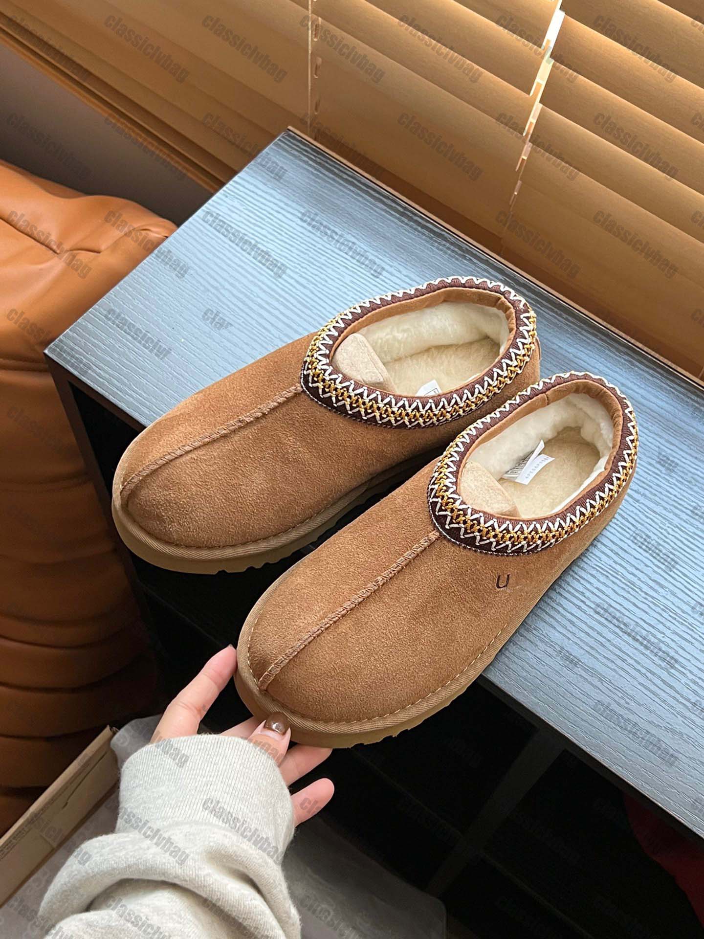 Boots Tasman Slippers Chestnut Fur Slides Sheepskin Shearling Tazz Classic Mules Women Men Ultra Mini Platform Boot Slip-on Shoes Suede Upper sdf, Color11
Boots Tasman Slippers Chestnut Fur Slides Sheepskin Shearling Tazz Classic Mules Women Men Ultra Mini Platform Boot Slip-on Shoes Suede Upper sdf, Color11