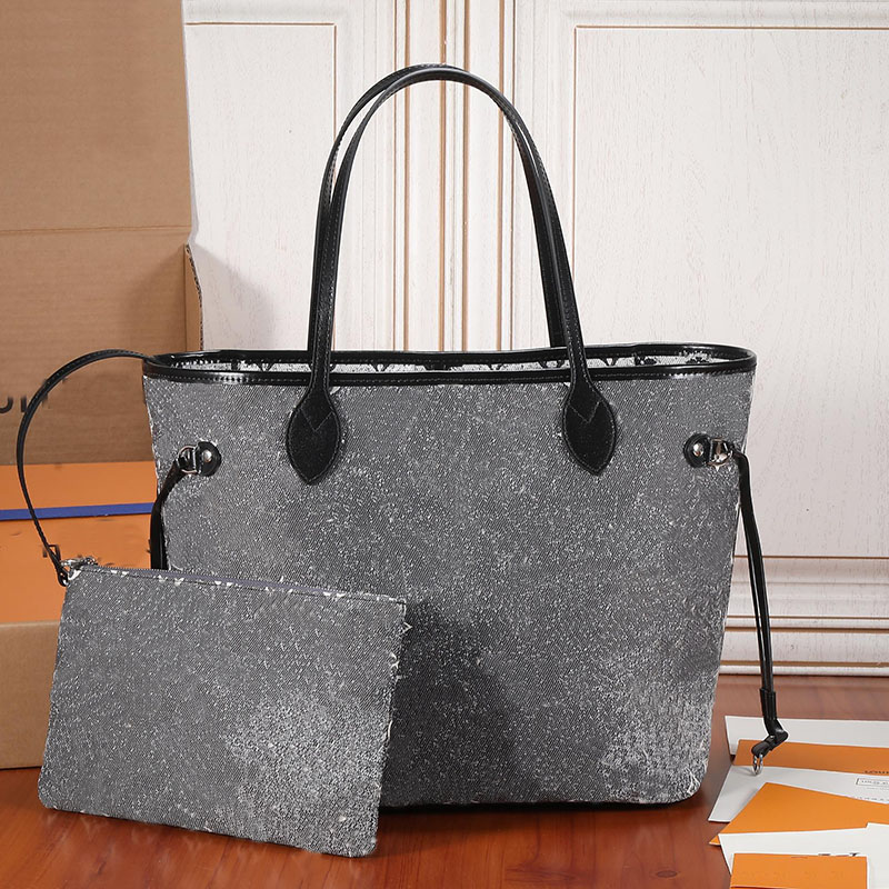 Ladies Fashion bag Casual Designe Luxury DAUPHINE MINI PM Shoulder Bags Handbag Chain Bag TOP M21465 Crossbody Purse Pouch have abox
Ladies Fashion bag Casual Designe Luxury DAUPHINE MINI PM Shoulder Bags Handbag Chain Bag TOP M21465 Crossbody Purse Pouch have abox