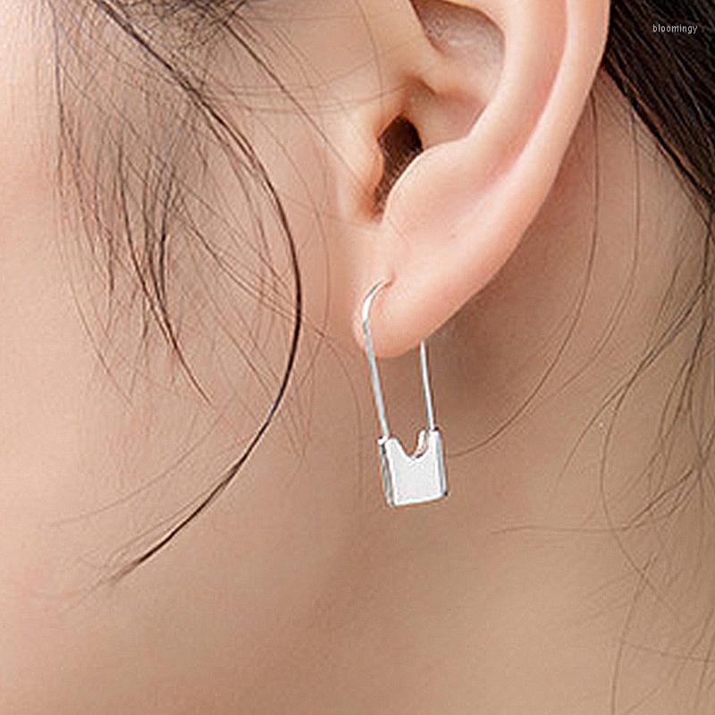 Stud Earrings U-shaped Creative Paper Clip Jewelry Safety Pin Minimalist 925 Sterling Silver
Stud Earrings U-shaped Creative Paper Clip Jewelry Safety Pin Minimalist 925 Sterling Silver