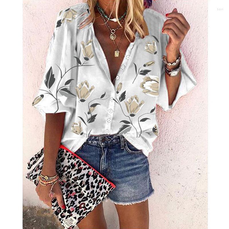 Women' Blouses Loose Casual Plus Blouse Women Print Tops Boho Blue Turn Down Collar Long Sleeves Single Breasted Button Cardigan
Women' Blouses Loose Casual Plus Blouse Women Print Tops Boho Blue Turn Down Collar Long Sleeves Single Breasted Button Cardigan