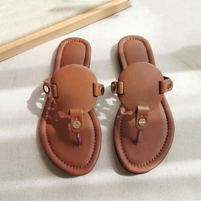 Designer Women Flat Sandals Slides Mule Shoe Luxury Brands 2023 Shoes Woman Ladies Summer Flip Flops Ff Slippers Fashion Miller ug, A5 high quality + fast delivery
Designer Women Flat Sandals Slides Mule Shoe Luxury Brands 2023 Shoes Woman Ladies Summer Flip Flops Ff Slippers Fashion Miller ug, A5 high quality + fast delivery