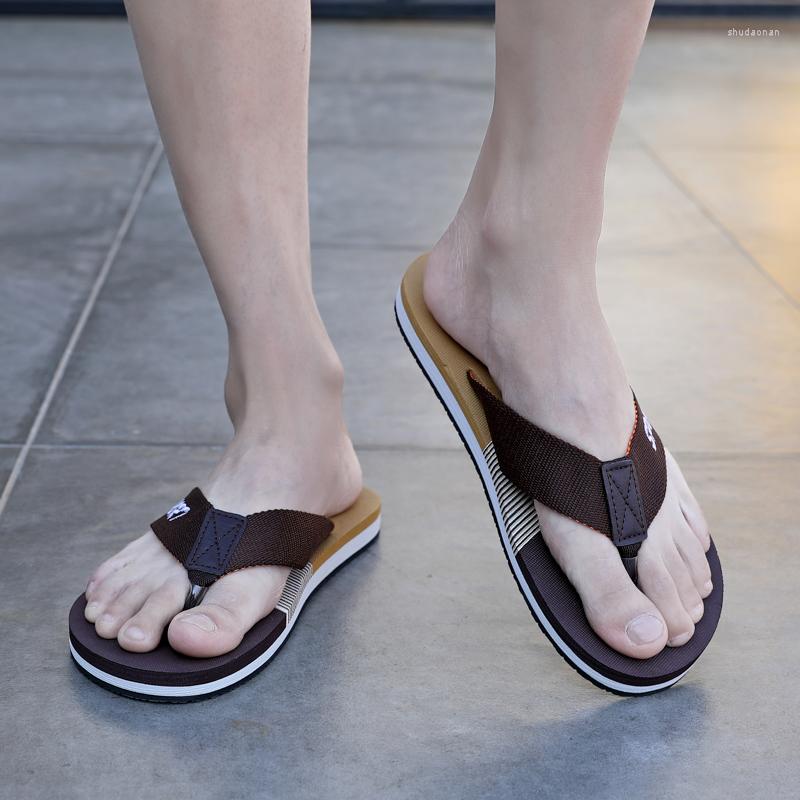 Slippers Classic Men's Character Four Seasons Light Sandals Beach Shoes Simple Xiaobei, Gray
Slippers Classic Men's Character Four Seasons Light Sandals Beach Shoes Simple Xiaobei, Gray