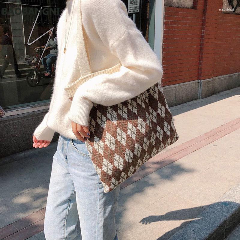 Evening Bags Winter Fashion Original Style Girls Shoulder Bag Large Capacity Shopping Handbags Knit Design Ladies Classic Tote, Green
Evening Bags Winter Fashion Original Style Girls Shoulder Bag Large Capacity Shopping Handbags Knit Design Ladies Classic Tote, Green