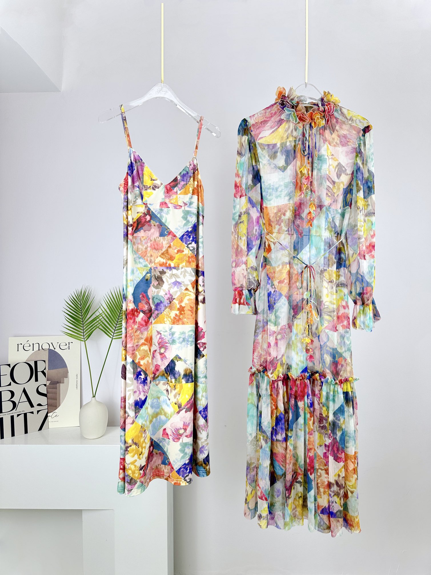 Runway Dresses 2023 Australian designer designed new spring and summer long sleeved mid length dress with tie neck, Multi
Runway Dresses 2023 Australian designer designed new spring and summer long sleeved mid length dress with tie neck, Multi