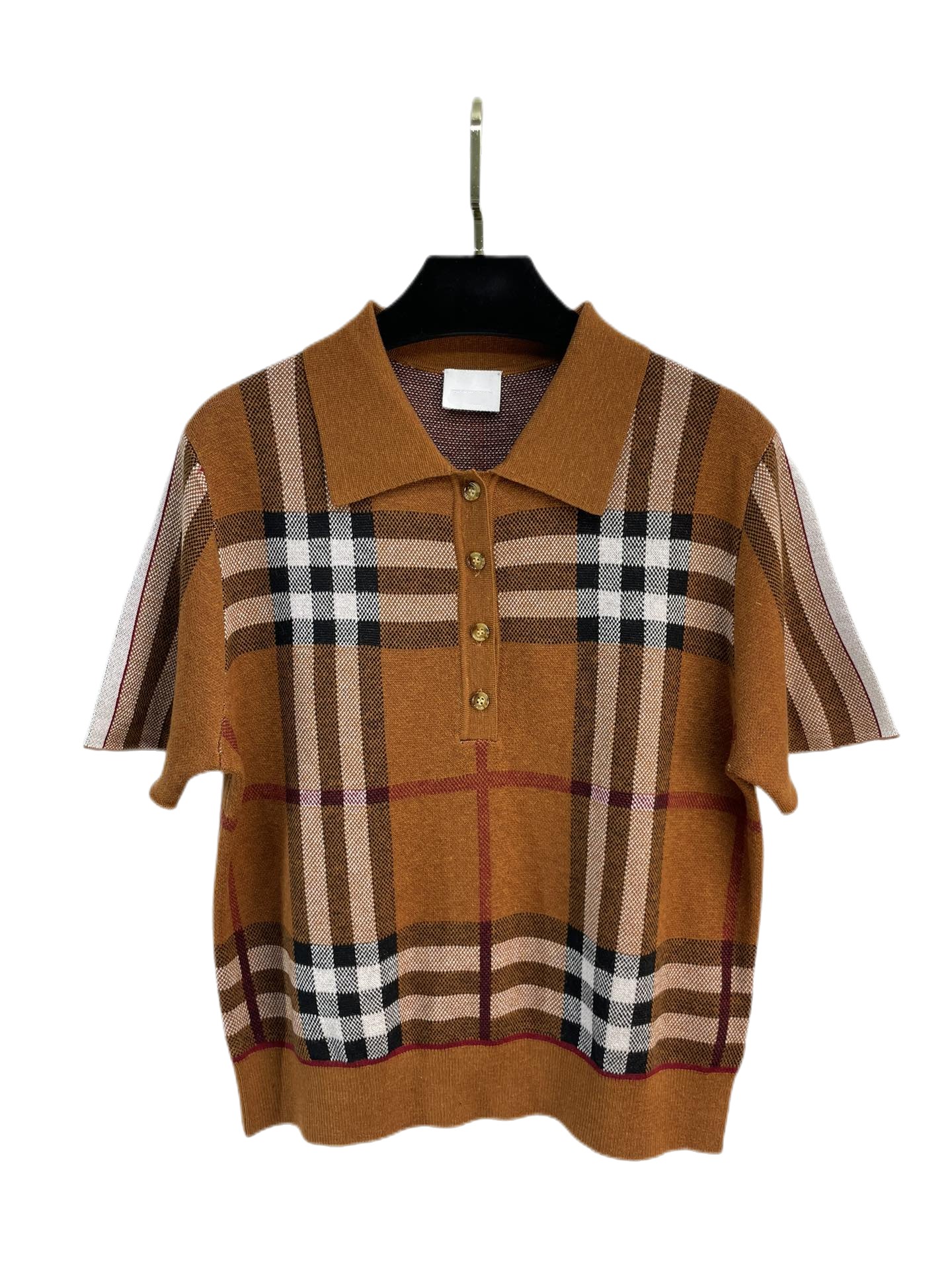 Classic plaid polo shirt Everyday versatile signature plaid elements are simple and generous, Customize
Classic plaid polo shirt Everyday versatile signature plaid elements are simple and generous, Customize