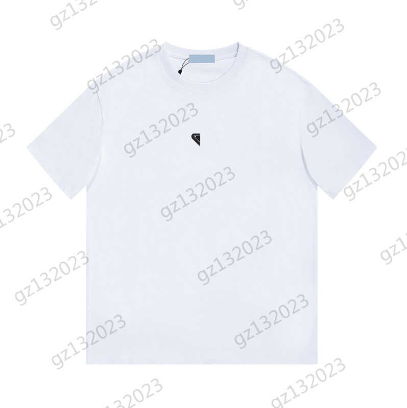Women Shirt T-shirts Triangle Logo Decoration Short Sleeve T-shirt Classic Basic Style Casual Sports Joker Designer Top Unisex Style Womens Clothes 1970
Women Shirt T-shirts Triangle Logo Decoration Short Sleeve T-shirt Classic Basic Style Casual Sports Joker Designer Top Unisex Style Womens Clothes 1970