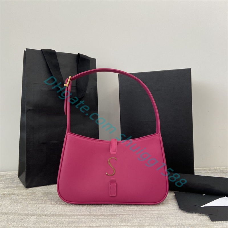 Top handbag brand new crocodile bags leather shoulder handbags highquality cross bag heart-shaped decorative tarpaulin real leather wholesale, White
Top handbag brand new crocodile bags leather shoulder handbags highquality cross bag heart-shaped decorative tarpaulin real leather wholesale, White