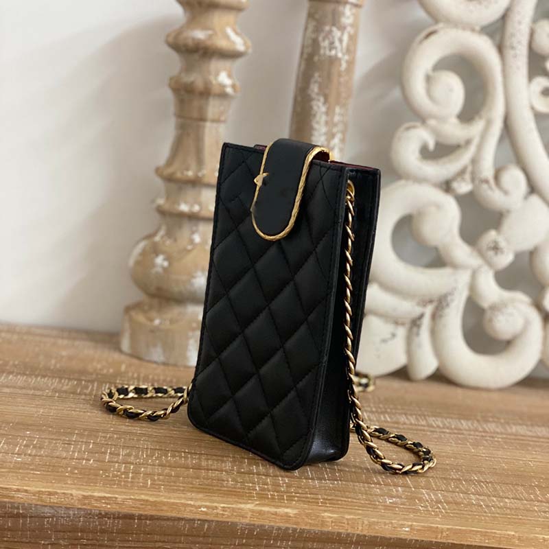 Fashion Designer Woman Bag Women Phone Shoulder bag Handbag Purse Original Box Genuine Leather cross body chain high grade quality Stylish and simple Artwork, Black1
Fashion Designer Woman Bag Women Phone Shoulder bag Handbag Purse Original Box Genuine Leather cross body chain high grade quality Stylish and simple Artwork, Black1