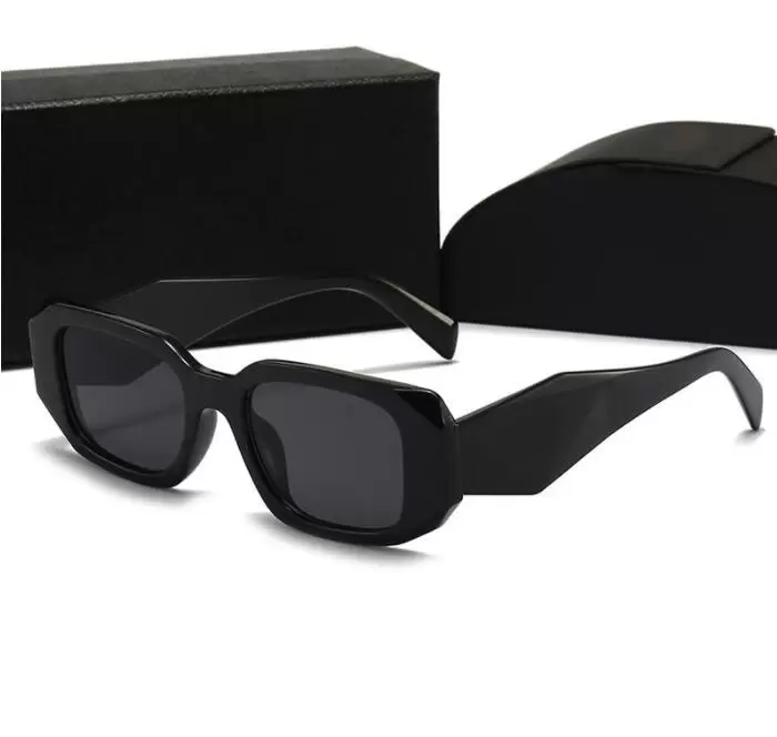 Designer Sunglasses Classic Eyeglasses Goggle Outdoor Beach Sun Glasses For Man Woman Mix Color Optional Triangular signature
Designer Sunglasses Classic Eyeglasses Goggle Outdoor Beach Sun Glasses For Man Woman Mix Color Optional Triangular signature