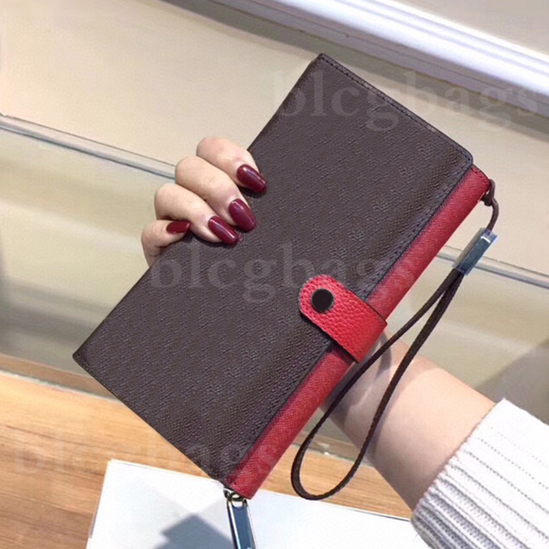 Women Fashion Walle… - image