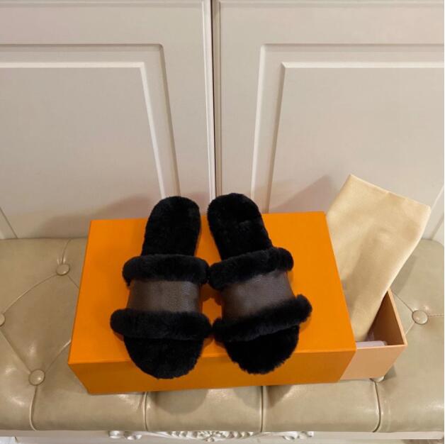Womens Slippers Ladies wool Slides fur Fluffy Furry Warm letters Sandals Comfortable Fuzzy triangular iron sheet Girl Flip Flop Slipper, 04
Womens Slippers Ladies wool Slides fur Fluffy Furry Warm letters Sandals Comfortable Fuzzy triangular iron sheet Girl Flip Flop Slipper, 04