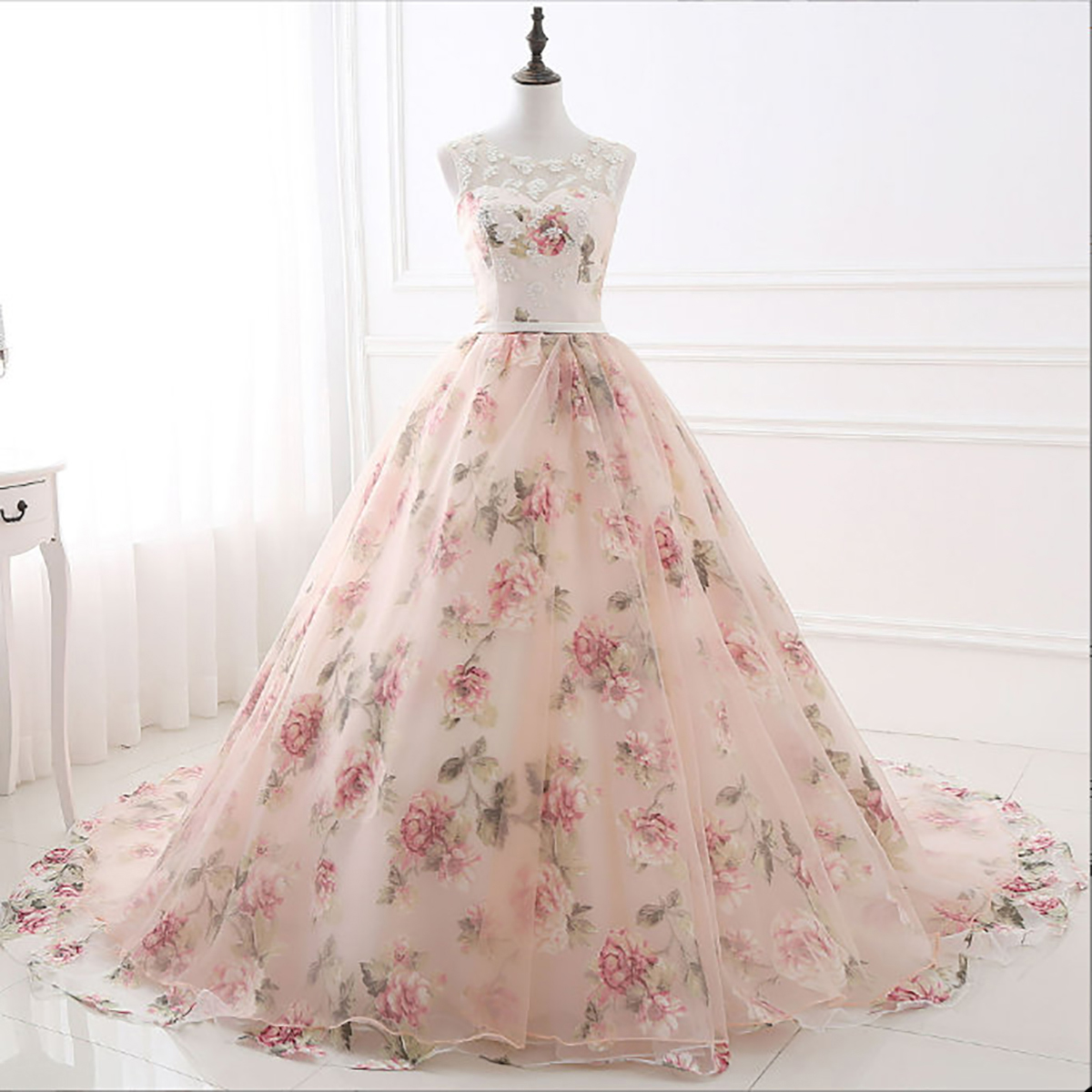Elegant A-line Wedding Dresses Jewel Sleeveless Flowers Print Lace Up Backless Chapel Gown Dress Custom Made Plus Size Bridal Dress Vestidos De Novia