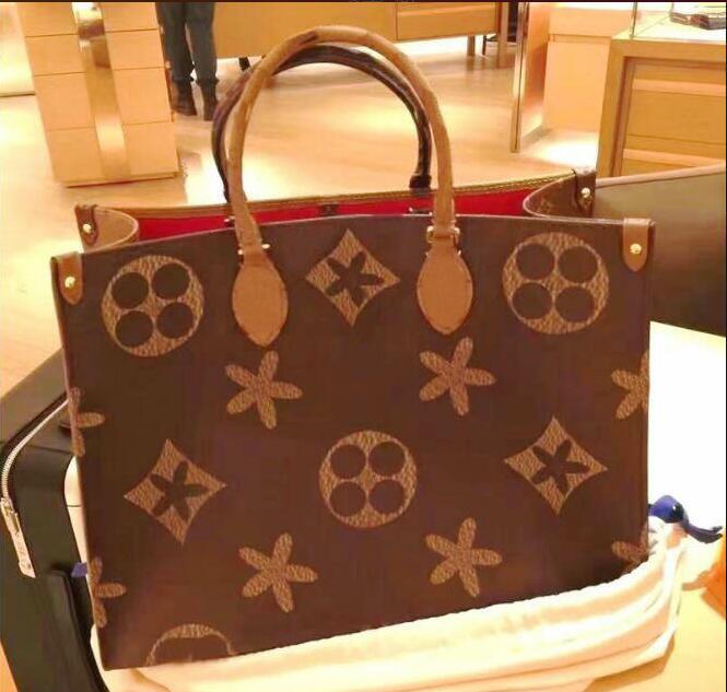 Women Designer Shoulder bags Totes Handbags Fashion brands Embossed Flower ONTHEGO GM MM leather Shopping Handbag Purse Female backpack, Black embossed
Women Designer Shoulder bags Totes Handbags Fashion brands Embossed Flower ONTHEGO GM MM leather Shopping Handbag Purse Female backpack, Black embossed
