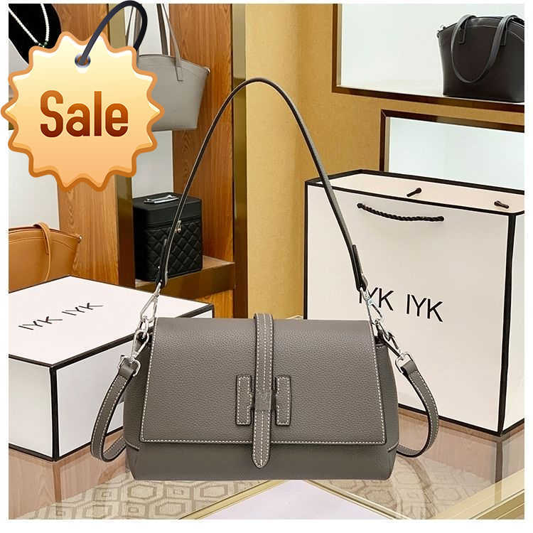 Luxury Designer Shoulder Bags Crossbody Bags Tote 2023 New Women's Fashion Texture Leather Portable One Shoulders Messenger Bag Factory Direct Sales, Black
Luxury Designer Shoulder Bags Crossbody Bags Tote 2023 New Women's Fashion Texture Leather Portable One Shoulders Messenger Bag Factory Direct Sales, Black
