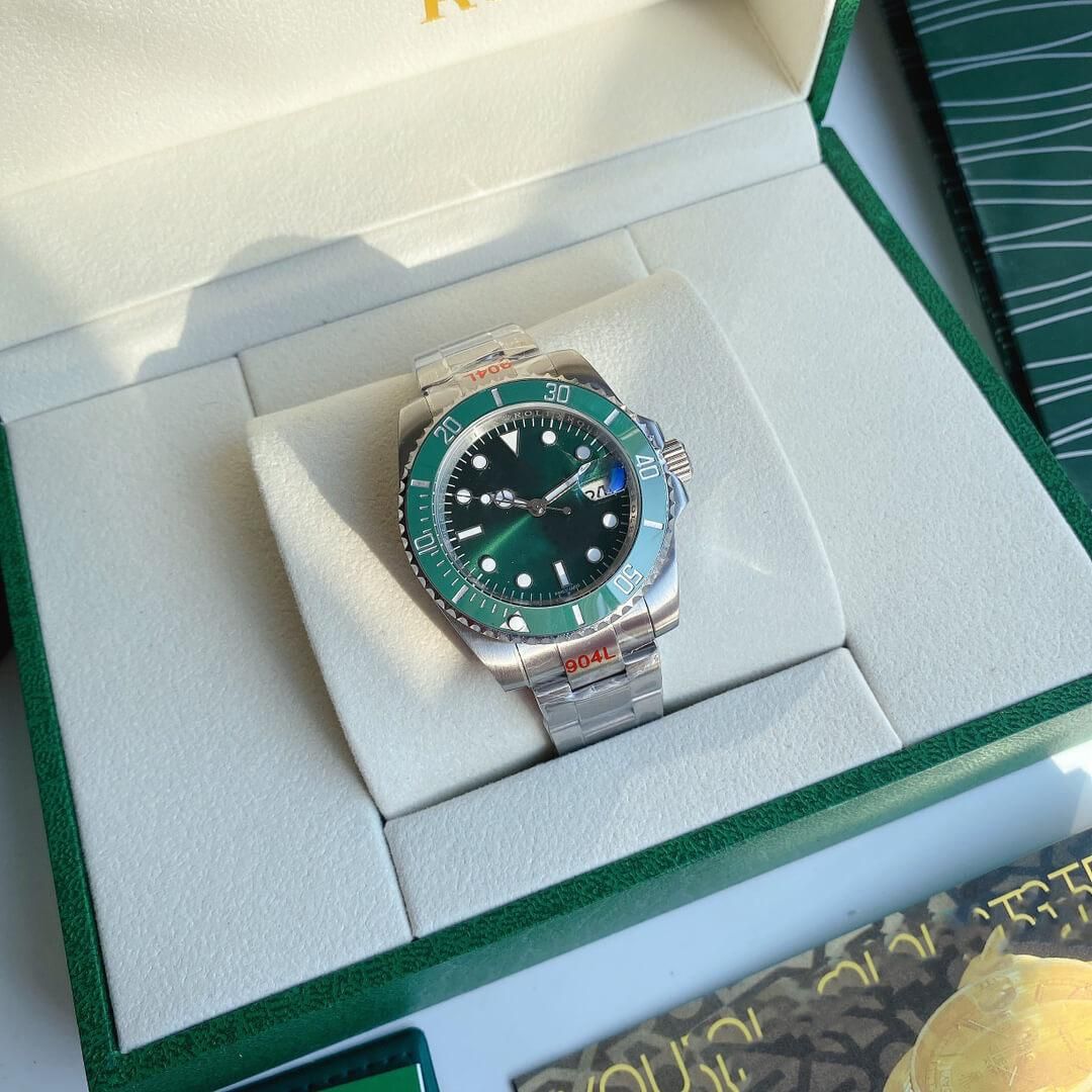 Watch Designer High Quality Retro Watches Classic 39mm Green Maxi Dial Movement Mechanical Automatic Mens Watches, Box
Watch Designer High Quality Retro Watches Classic 39mm Green Maxi Dial Movement Mechanical Automatic Mens Watches, Box