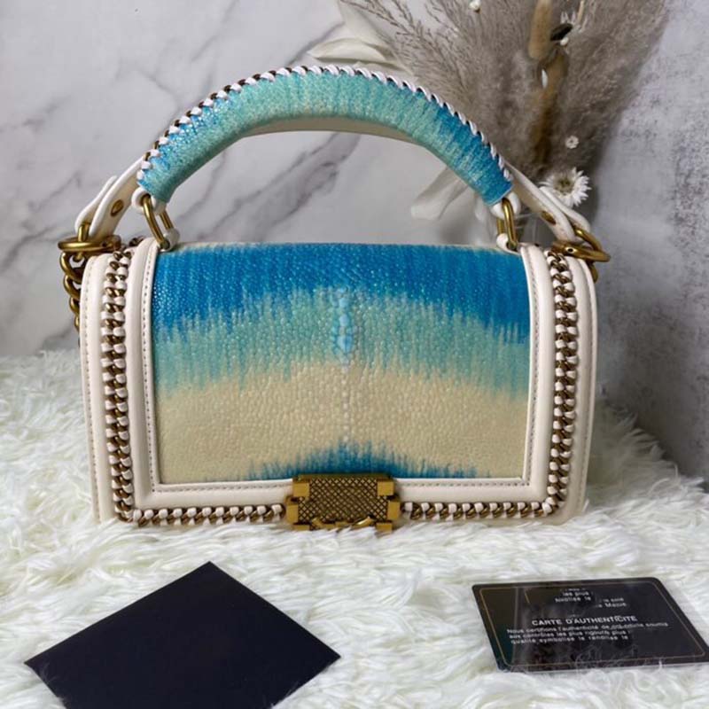 Fashion Designer Woman Bag Women Shoulder Handbag Purse Original Box Genuine cross body chain high grade quality Classic fish skin gradient leather bag Artwork, Peach
Fashion Designer Woman Bag Women Shoulder Handbag Purse Original Box Genuine cross body chain high grade quality Classic fish skin gradient leather bag Artwork, Peach