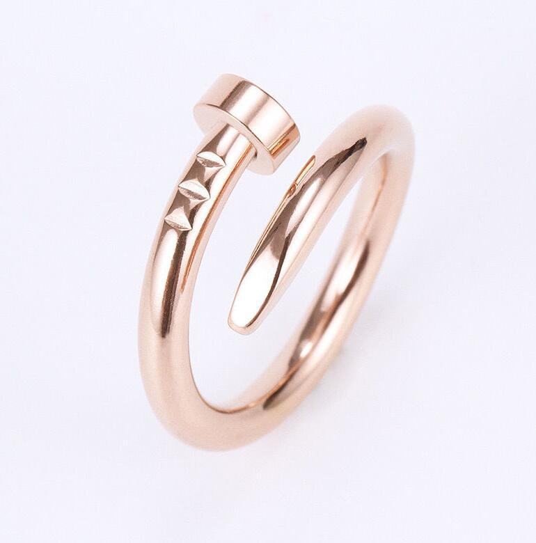 Designer Ring Women Men finger A love band ring Stone design Screw jewelry couple lovers silver gold ring with red bags
Designer Ring Women Men finger A love band ring Stone design Screw jewelry couple lovers silver gold ring with red bags
