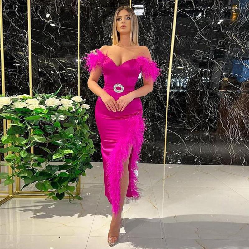 Casual Dresses High Quality Summer Women Sexy V-Neck Off Shoulder Feather Diamond Split Slim Midi Bodycon Dress Elegant Club Party, Rose red
Casual Dresses High Quality Summer Women Sexy V-Neck Off Shoulder Feather Diamond Split Slim Midi Bodycon Dress Elegant Club Party, Rose red
